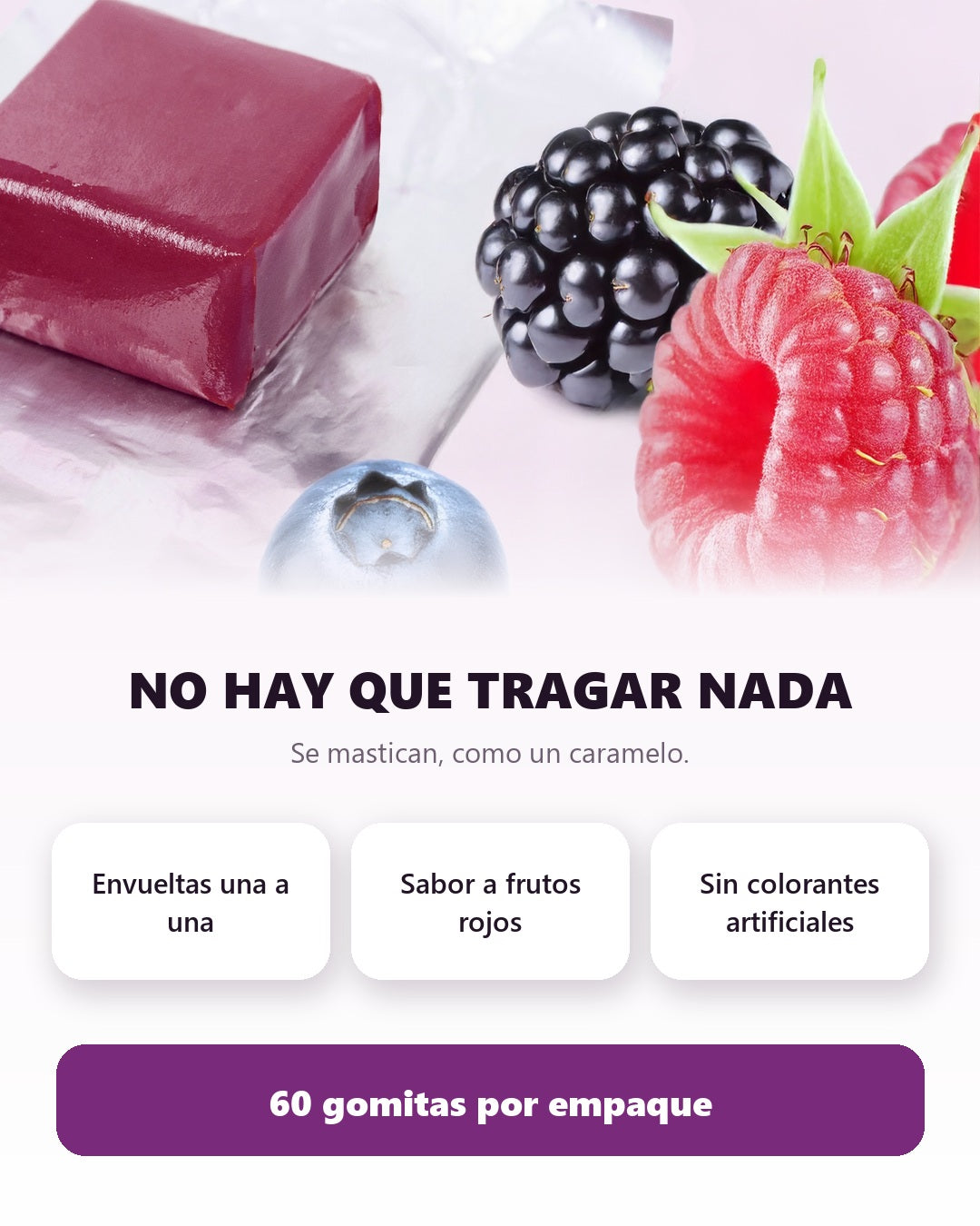 Primer plano de la gomita junto a frutos rojos
